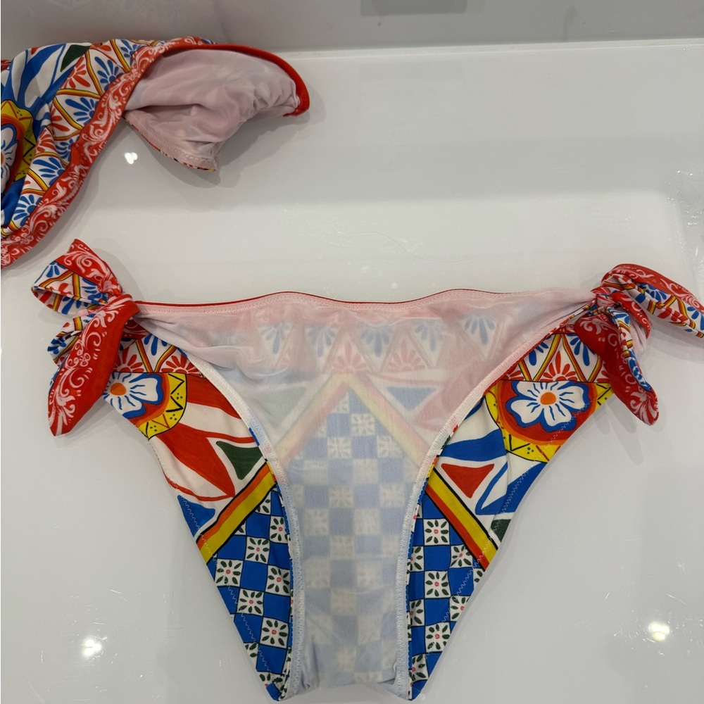 Dolce & Gabbana Red and Blue Patterned Bikini size 3 - Picture 9 of 10